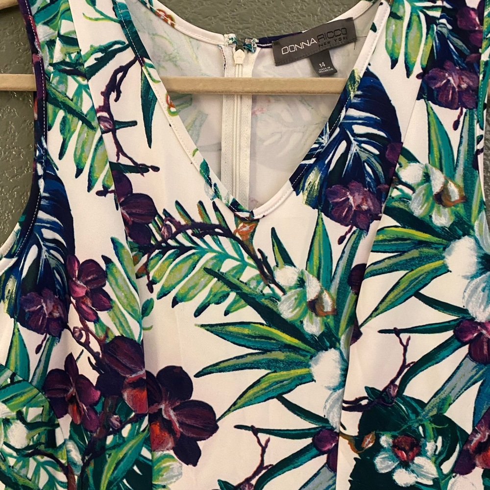 Size 14, brand  new , Donna ricco .